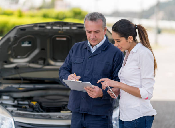 Auto insurance office in East Northport